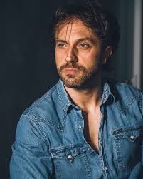 Maurizio Di Meo Official Website