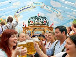 Das aus der wiesn in münchen war ein großer schock, doch jetzt gibt es neue pläne. Munchen Welches Wiesn Zelt Darf Es Sein Berlin De