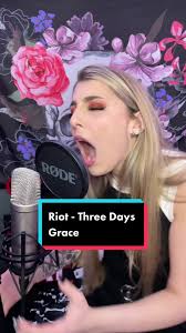 Kasey Simon Sings Instead of Grace