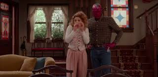 Wandavision S Kathryn Hahn Confirms Show Is Undergoing Reshoots