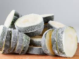 Comment Congeler Des Courgettes Crues Congeler Courgette Comment Cuisiner Des Courgettes Courgettes Congelees