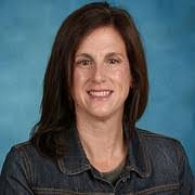 Tracy Pennell's Instagram, Twitter & Facebook