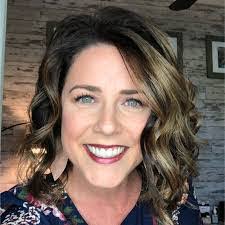 Dana Dellinger's Instagram, Twitter & Facebook