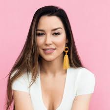 Extensions Professionals in Tsuu T'ina, AB, Ca