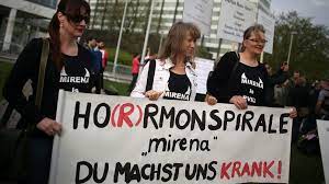 Befleckte Verhutung Das Geschaft Mit Der Hormonspirale Radiofeature Bayern 2 Radio Br De