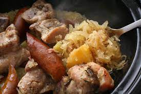 Slow Cooker Pork And Sauerkraut Recipe Recipe Slow Cooker Pork And Sauerkraut Recipe Slow Cooker Pork Recipes
