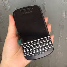 To insert or remove the sim card, follow these steps: Original Blackberry Q10 Mobile Phone Unlocked 8mp 3g Wifi Bluetooth Refurbished Smartphone English Keyboard Mobile Phone Unlocked Mobile Phonephone Unlocked Aliexpress