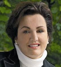 Women entrepreneurs seek way through glass ceiling