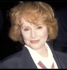 Piper Laurie ve Bonnie Raitt'in biraz birbirine benzediğini düşünen tek  kişi ben miyim? (İzin verilmiyorsa söyleyin) : r/twinpeaks