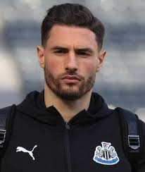 Fabian Schär vs Elliott Moore