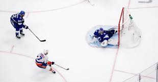The islanders had a really strong performance in game 1. Islanders Vs Lightning News Series Previews Up The Wazoo Flipboard