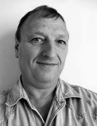 LA GUERRE DES SALAMANDRES