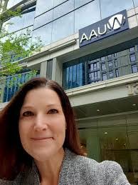 Cassandra Gibbons's Instagram, Twitter & Facebook