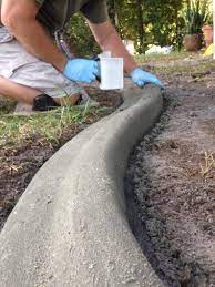 Custom Concrete Curbing Edging Landscaping Do It Yourself Amenagement Paysager Bordure De Jardin Beton Amenagement Paysager De Cour