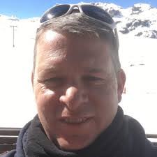 Daniel Tubb's Instagram, Twitter & Facebook