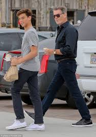 Pierce brosnan's son paris looks so much like his father that it's as if the die another day star went through a time machine. Pierce Brosnan Enjoys Ice Cream Stop With Son Paris Pierce Brosnan Handsome Older Men Cute Teenage Boys