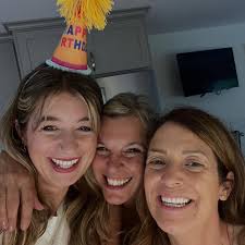 Are you coming tonight? 👀 Playing @hartbarnyc with @jgstackhouse  @sandrobevilaquaofficial @sophiuhrogers And ofc my pals @cprato13 and  @lubomir.rzepka