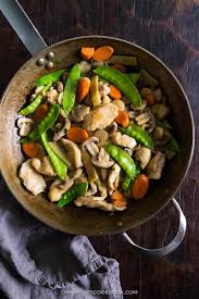 Learn All The Tricks To Make Authentic Moo Goo Gai Pan That Is Way Better Than Takeout Without A Wok Asian Stir Fry Recipe Recipes Poultry Recipes