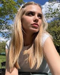 Lena Melvin's Instagram, Twitter & Facebook