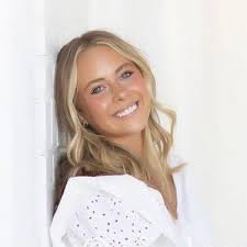 Madeline Elliott and Grant Warthan's Wedding Website