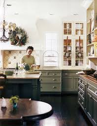 Praween pansuppawatt / eyeem / getty images when you're talking kitchen backsplash ideas, it doesn't get much easier than this. Sage Green Kitchen With White Cabinets Novocom Top