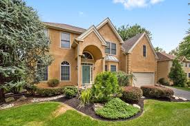 Pin By Rima Kapel On Homes For Sale In Colonial School District Area Lafayette Hill Plymouth Meeting Conshohocken Lafayette Hill House Styles Conshohocken