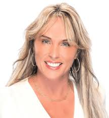 Pamela Olsen's Instagram, Twitter & Facebook