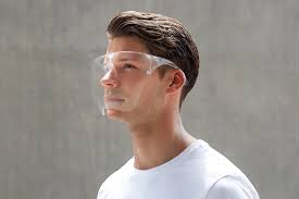 Standard size, molded general purpose polycarbonate faceshield provides impact protection. This Face Shield Worn Like Glasses Is Designed To Keep You Fashionably Safe Yanko Design