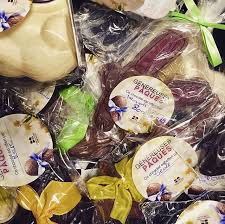 La Confiserie Des Arcades Et La Boutique Cest Sibon42 Sont A Lhopital Bellevue Au Service Pediatrique De Readaptation Physique Et Au Service La Confiserie Arcade Et Pediatrie