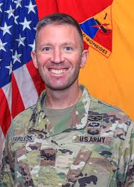 Stephen Fairless's Instagram, Twitter & Facebook