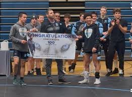 I make custom football figurines as a hobby. Decided to do a wrestler for  fun.