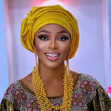 THE LION IS READY.... We live