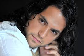 Jean-Philippe Bergeron présente « Essaye »