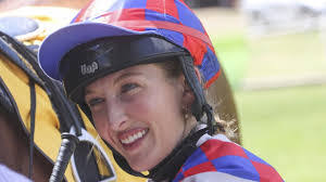 Damien Lane's Instagram, Twitter & Facebook