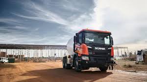 Caradisiac a été invité par volvo trucks à la carrière rocamat de saint maximin (60) où le constructeur suédois proposait une prise en main de sa nouvelle gamme de véhicules dédiés aux travaux de. Camions De Chantier L Offre Des Constructeurs Transport Info