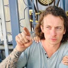 Saul Logan (@saullogan)