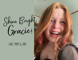 Vivian Meek's Instagram, Twitter & Facebook