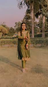 Tu jaat maaregi chhori, Haryane mein goliyan chal ri, Zyada sexy hori🔥.  @fazilpuria @avvysra @jaani777