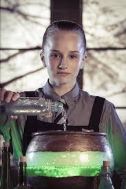 Her birthday, what she did before fame, her family life, fun trivia facts, popularity rankings, and more. The Worst Witch Tv Series 2017 Filmaffinity