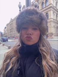 Mari Amato's Instagram, Twitter & Facebook