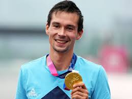 The win was saez's first official one in a triple crown race, but it it meant so much more thinking of his brother juan. Uyhwekbx Nyqfm