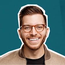 Matthew Marucci's Instagram, Twitter & Facebook