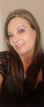 Can't say we mind Blake Shelton...