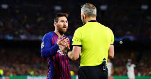 Born 28 march 1973) is a dutch football referee. Come On Show Me Some Respect Bjorn Kuipers Tells Leo Messi Off For Time Wasting In 3 0 Liverpool Win