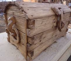 Izdeliya Iz Starogo Dereva Holz Ideen Holzkisten Holztruhe
