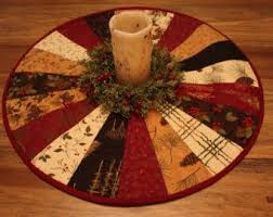 Quilted Round Table Toppers Google Search Christmas Table Toppers Christmas Table Runner Table Topper Patterns