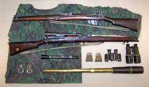 Early sights might be simple galilean sights, a pair of lenses mounted separately on the foresight there is, for some shooters, a real advantage to putting a telescopic sight on an above accurate rifle. British Sniper Equipment 1915 1982 Enfield Rifles Com Page 1
