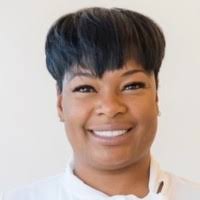 Tamara Grimes's Instagram, Twitter & Facebook