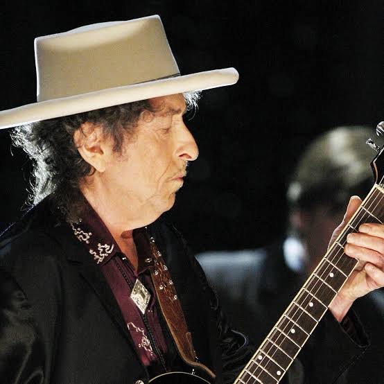 Bob Dylan Has a Lot on His Mind - The New York Times