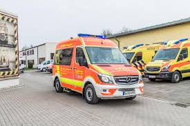 Pin Von Dinoz Madinoz Auf Service Cars Feuerwehr Fahrzeuge Einsatzfahrzeuge Feuerwehr